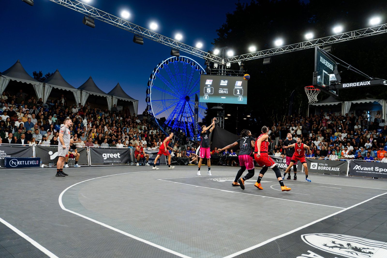 Challenger de Bordeaux 3x3 sur la Place de Munich devant un public nombreux